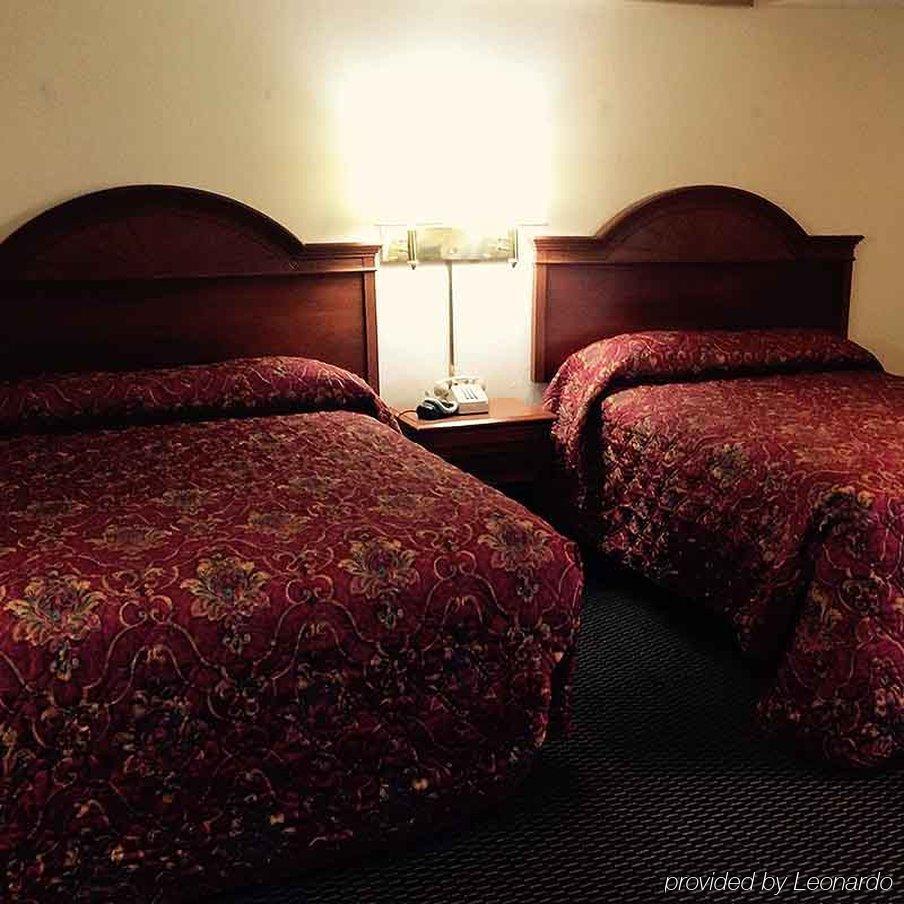 Travelers Inn Midwest City Εξωτερικό φωτογραφία